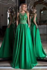 К чему снится зеленое платье?